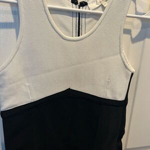 Stellah Monochrome Ribbed Dress